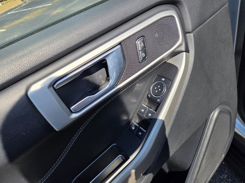 used 2023 Ford Explorer car, priced at $25,546