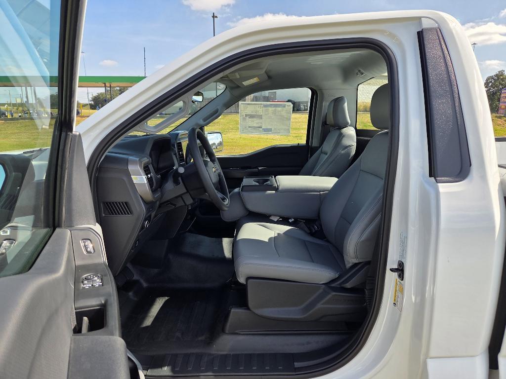 new 2025 Ford F-150 car, priced at $39,645