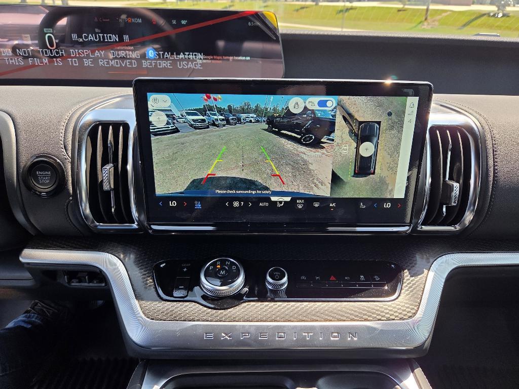 new 2025 Ford Expedition car, priced at $76,875