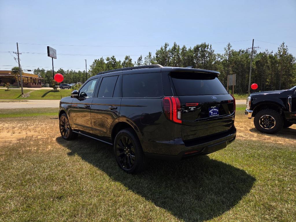 new 2025 Ford Expedition car, priced at $76,875
