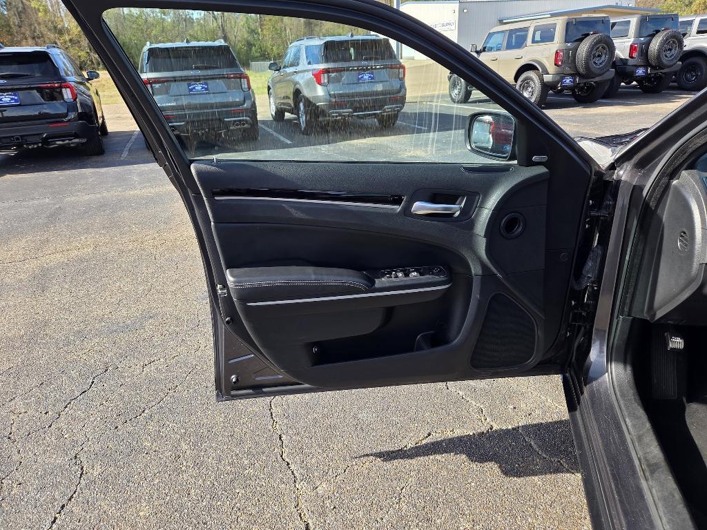 used 2023 Chrysler 300 car, priced at $25,248