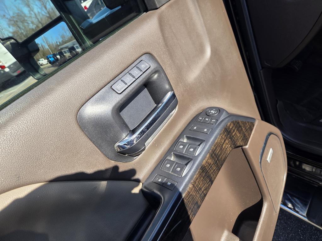 used 2016 GMC Sierra 2500 car, priced at $39,922