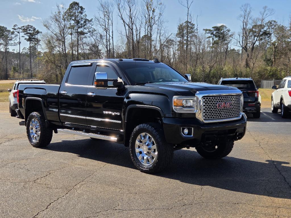 used 2016 GMC Sierra 2500 car, priced at $39,922