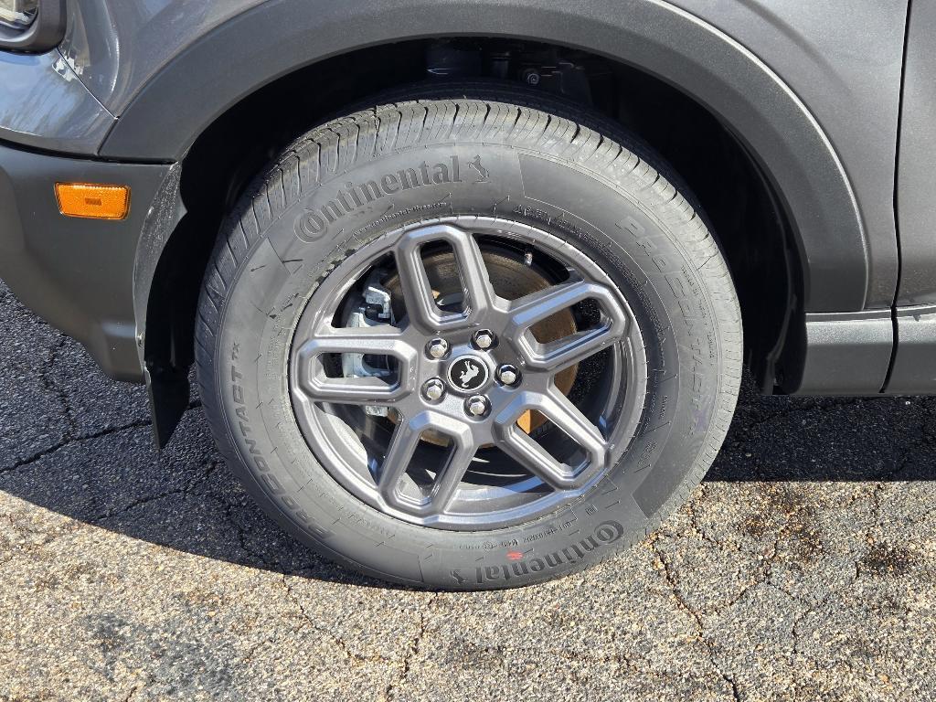new 2025 Ford Bronco Sport car, priced at $30,100