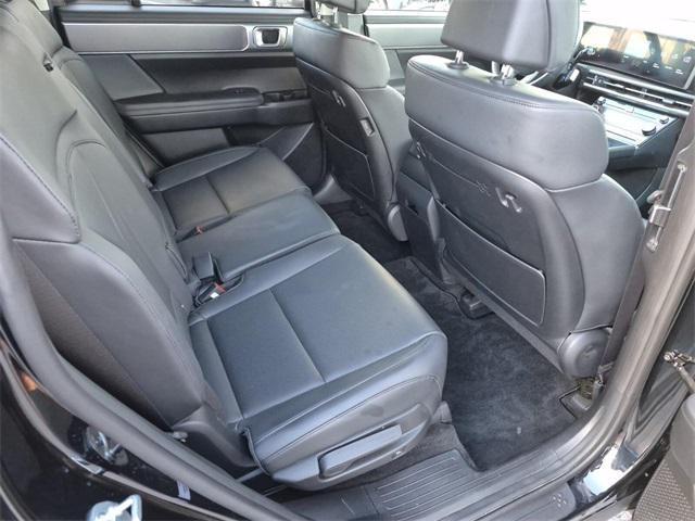 used 2025 Hyundai Santa Fe car, priced at $31,278