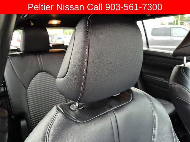 used 2024 Toyota Highlander car, priced at $39,993