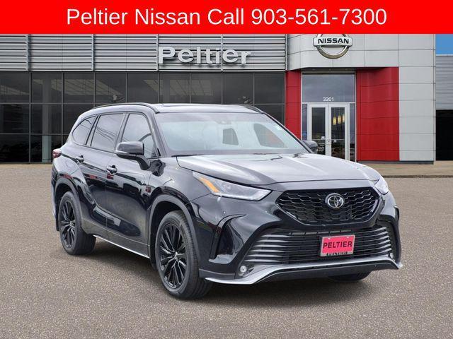 used 2024 Toyota Highlander car, priced at $42,470