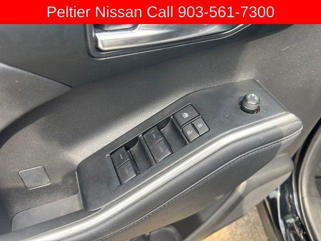 used 2024 Toyota Highlander car, priced at $43,893