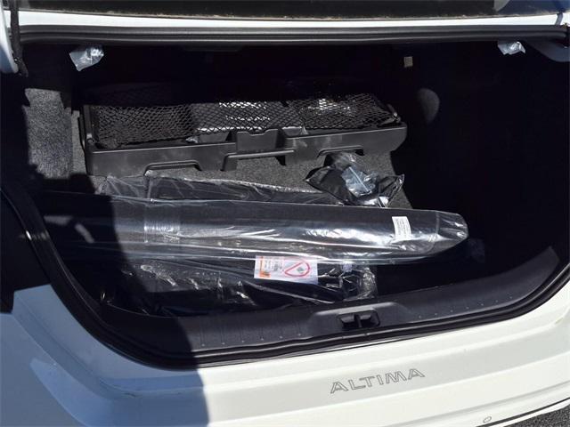 new 2025 Nissan Altima car, priced at $28,999