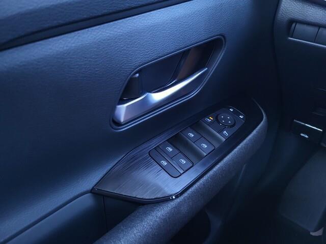 new 2025 Nissan Kicks car, priced at $25,897