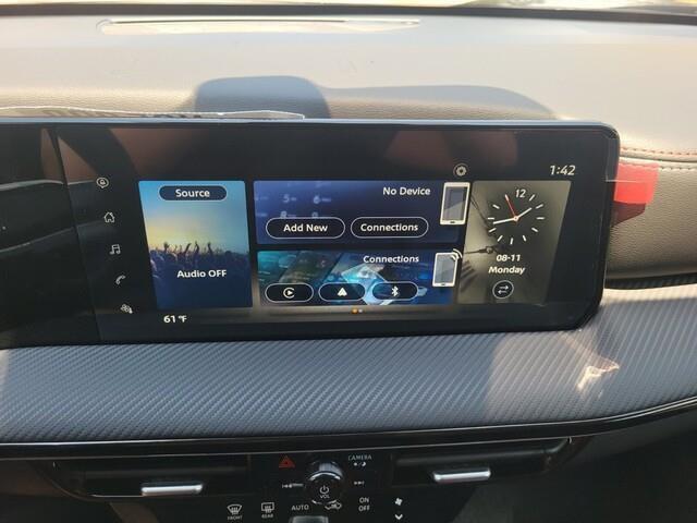 new 2025 Nissan Kicks car, priced at $25,995