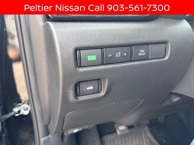 used 2025 Nissan Sentra car, priced at $21,992