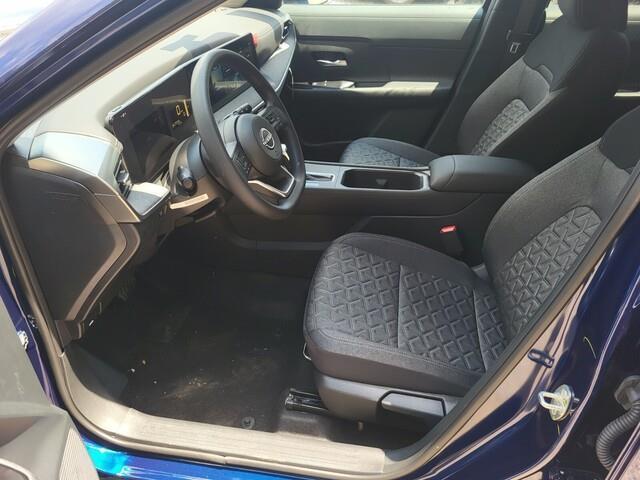 new 2025 Nissan Kicks car, priced at $23,495