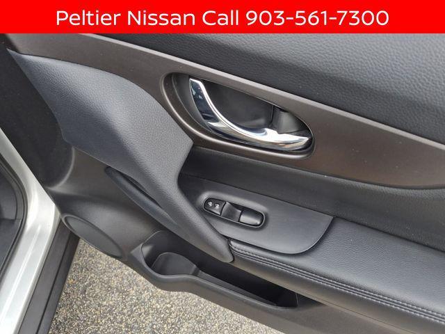 used 2014 Nissan Rogue car, priced at $13,322