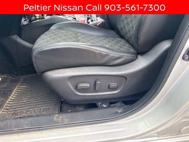 used 2022 Nissan Rogue Sport car, priced at $17,994