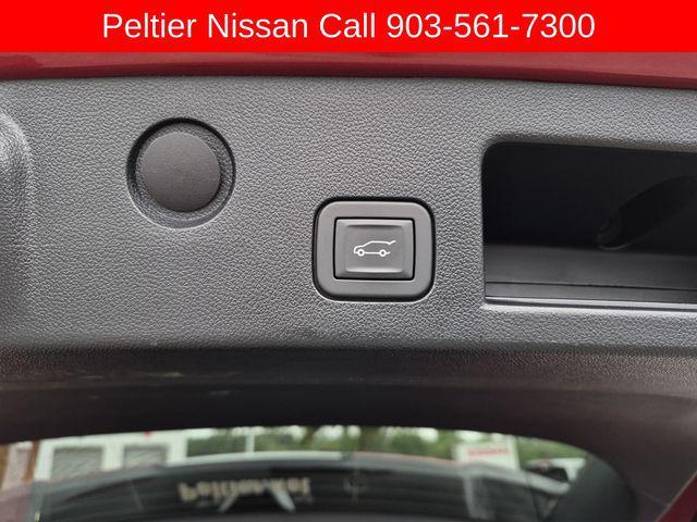 used 2025 Chevrolet Equinox car, priced at $29,992