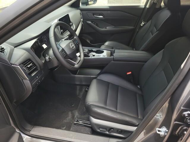 new 2025 Nissan Rogue car, priced at $27,999