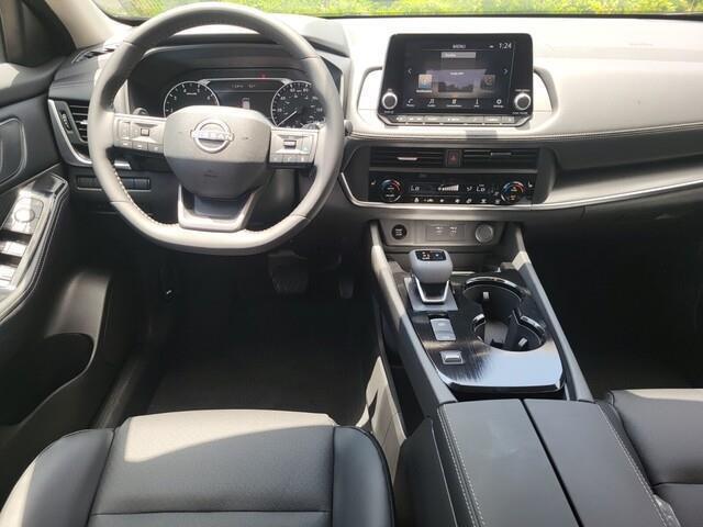 new 2025 Nissan Rogue car, priced at $27,999