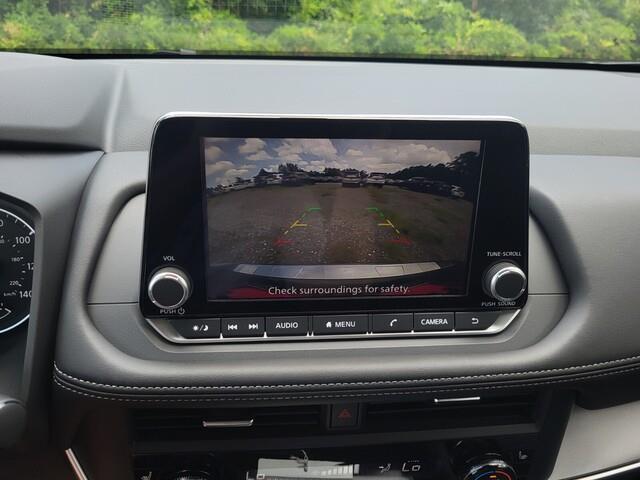 new 2025 Nissan Rogue car, priced at $27,999