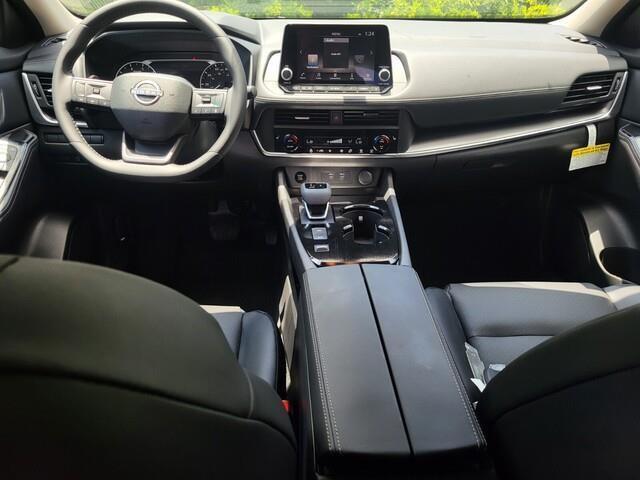 new 2025 Nissan Rogue car, priced at $27,999