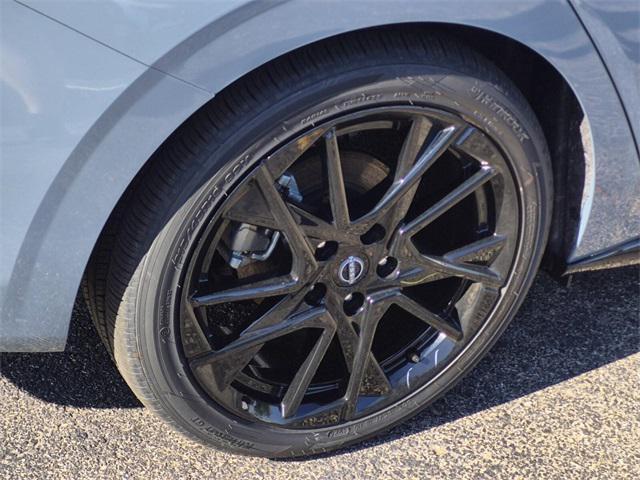 new 2025 Nissan Sentra car, priced at $25,109