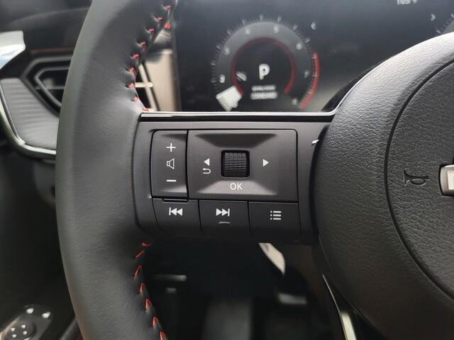 new 2025 Nissan Kicks car, priced at $26,128