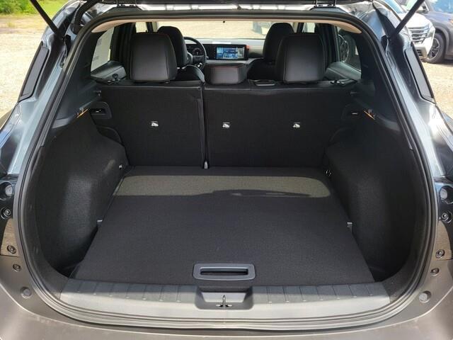 new 2025 Nissan Kicks car, priced at $26,128