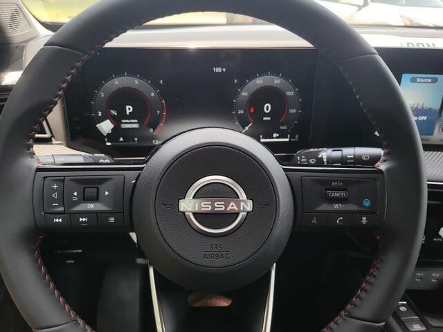 new 2025 Nissan Kicks car, priced at $26,128