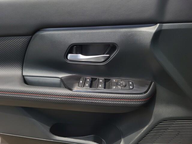 new 2025 Nissan Kicks car, priced at $26,128