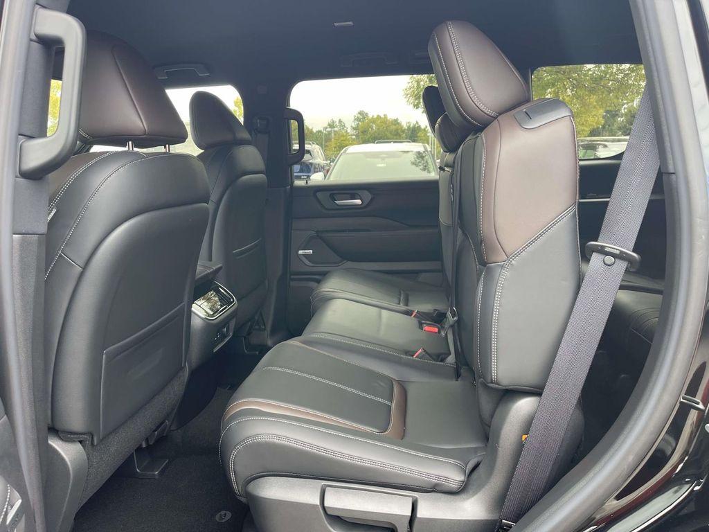 new 2026 Nissan Armada car, priced at $70,075