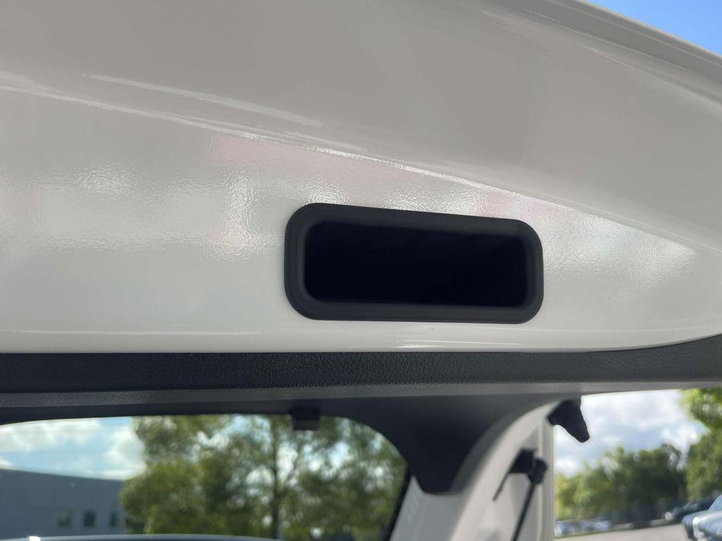 new 2025 Nissan Kicks car, priced at $29,282