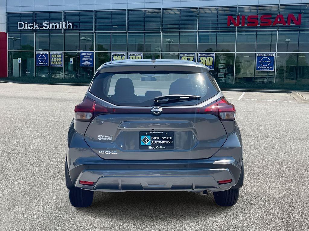 new 2025 Nissan Kicks Play car, priced at $23,025