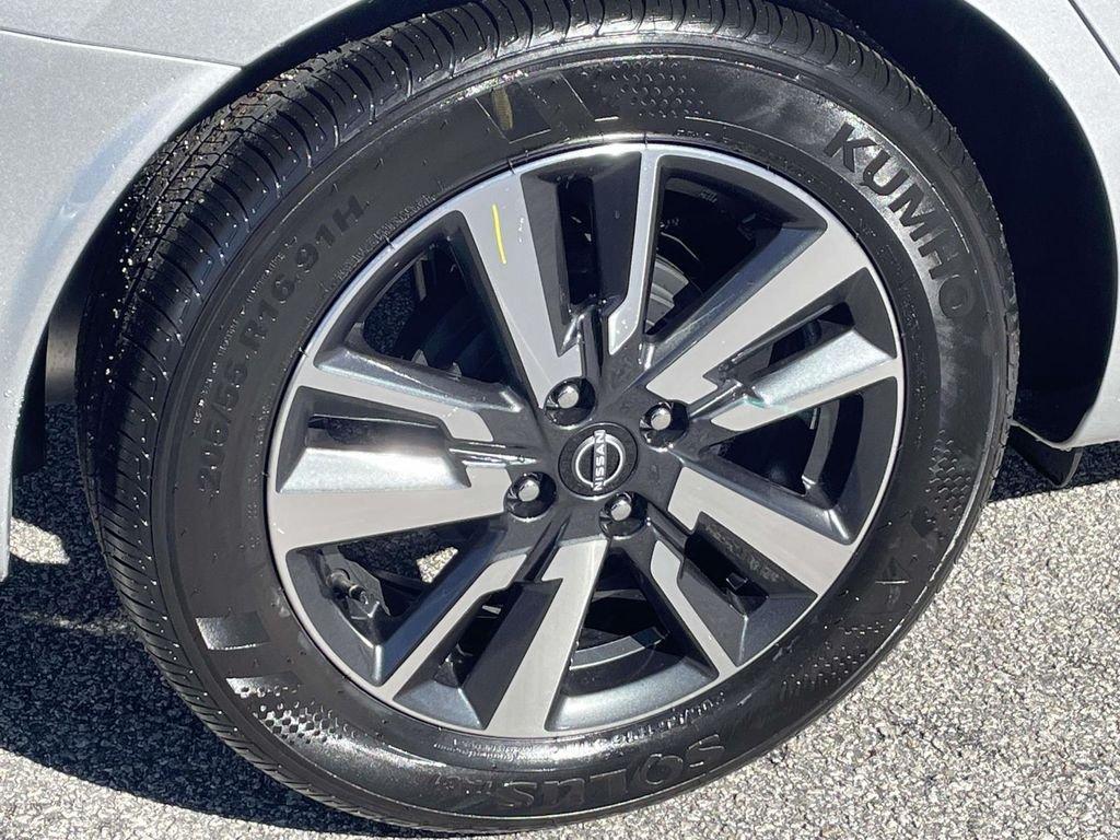 new 2025 Nissan Versa car, priced at $22,445