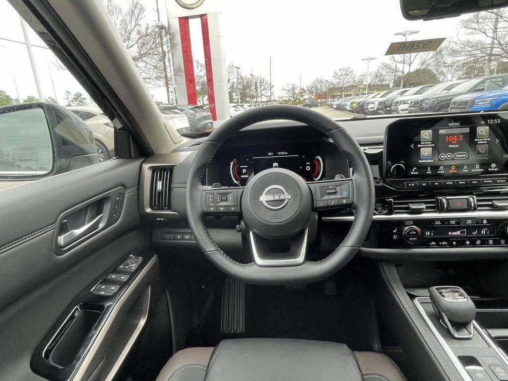 new 2025 Nissan Pathfinder car, priced at $51,510