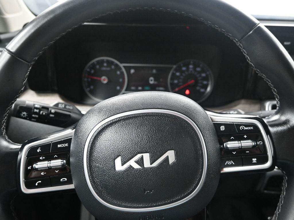used 2022 Kia Sorento car, priced at $24,000