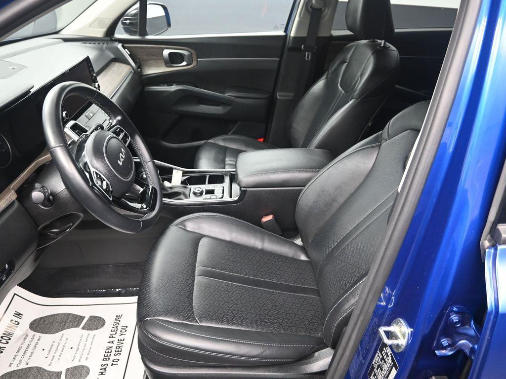 used 2022 Kia Sorento car, priced at $24,000