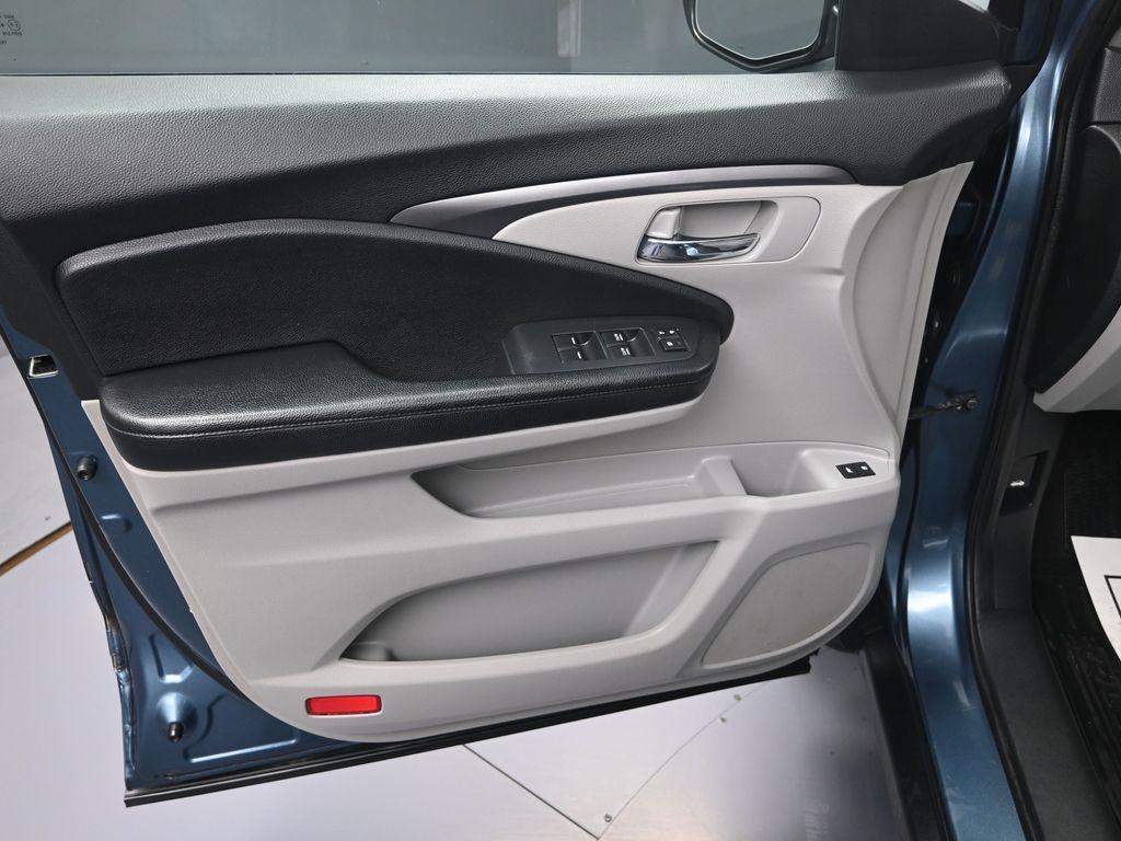 used 2016 Honda Pilot car, priced at $12,000