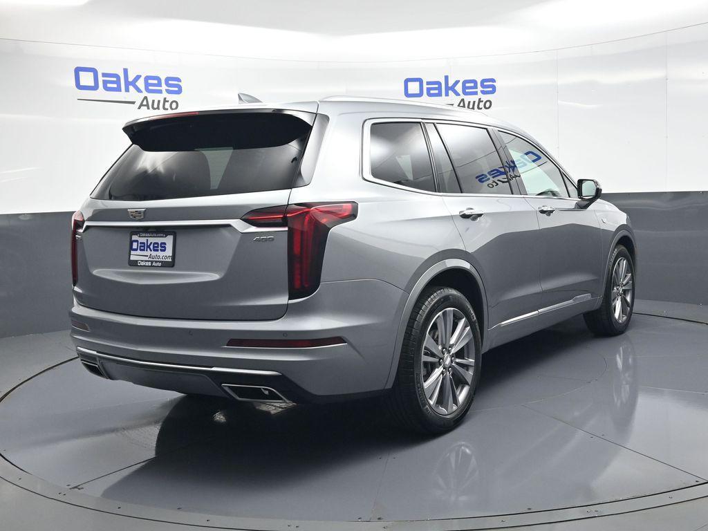 used 2025 Cadillac XT6 car, priced at $43,500