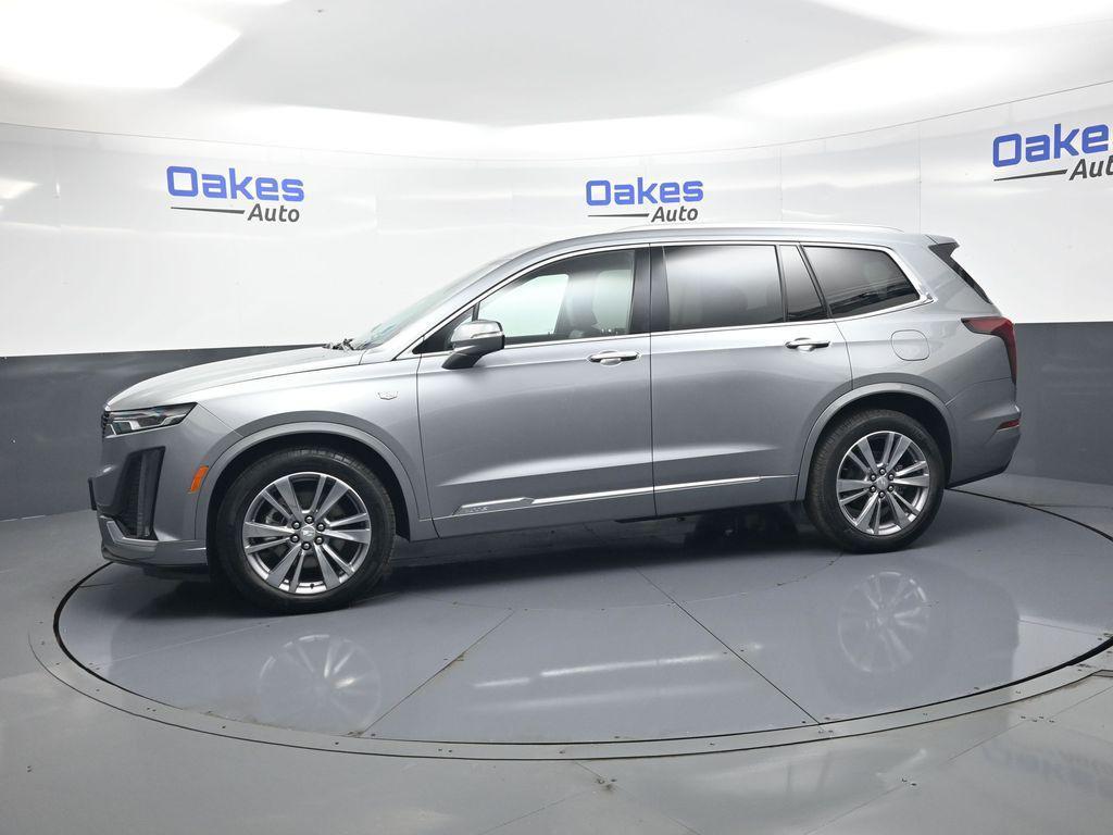 used 2025 Cadillac XT6 car, priced at $43,500
