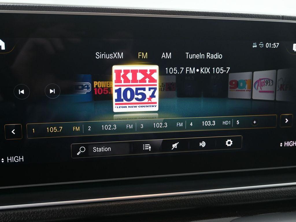 used 2021 Mercedes-Benz GLE 450 car, priced at $31,500