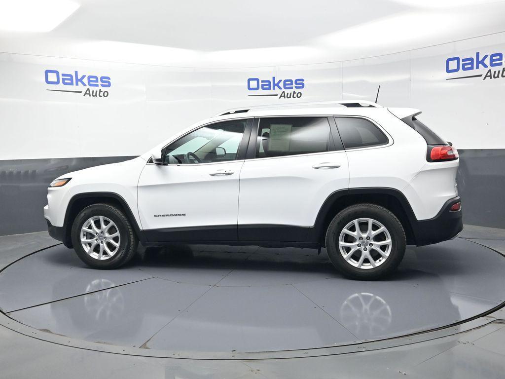 used 2018 Jeep Cherokee car, priced at $14,100