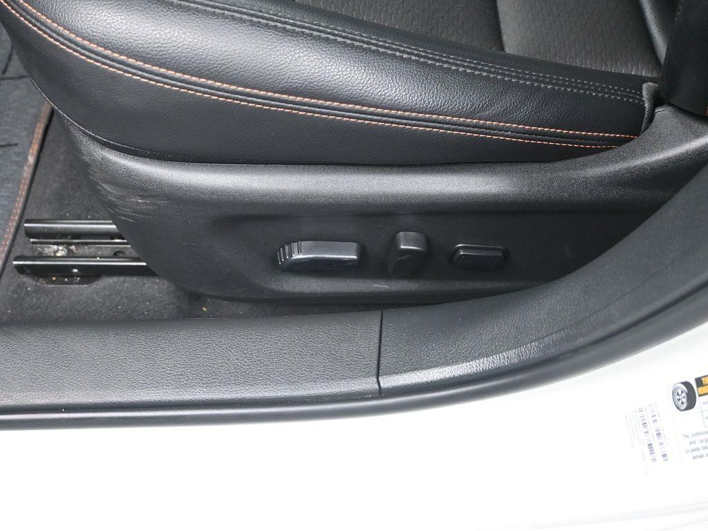 2022 Pearl White Tricoat Nissan Altima