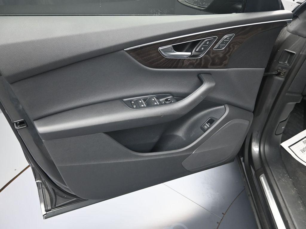 used 2021 Audi Q8 car, priced at $32,000