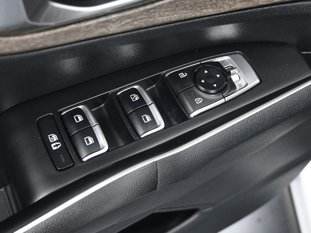 used 2022 Kia Sorento car, priced at $21,000