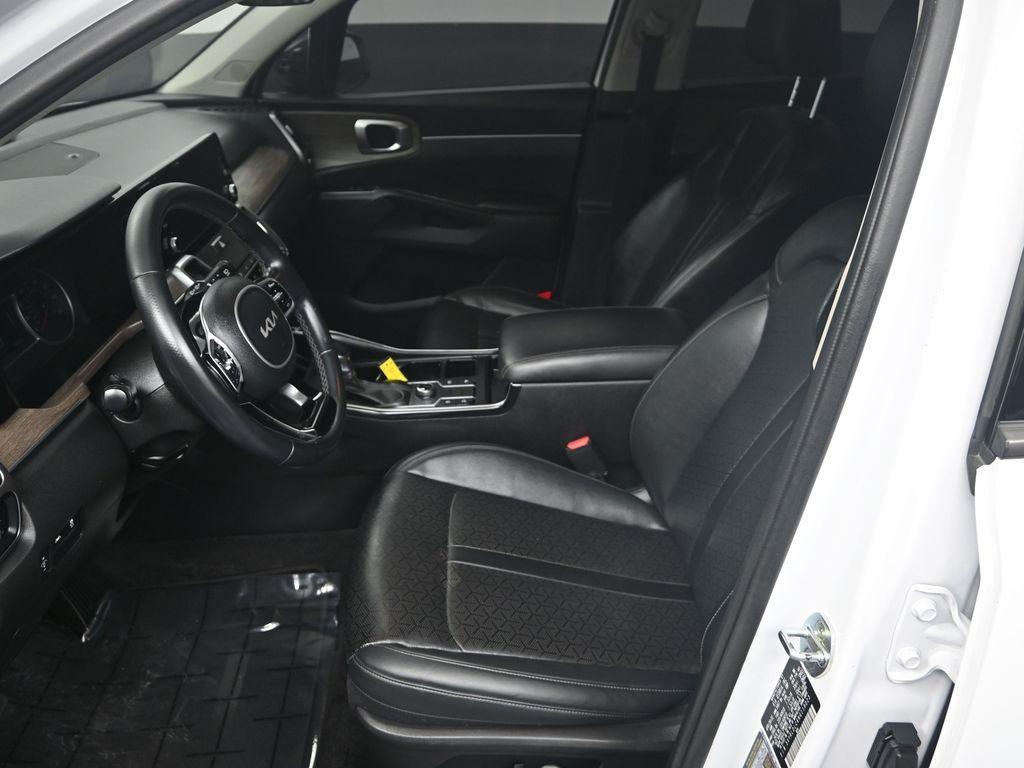 used 2022 Kia Sorento car, priced at $21,000