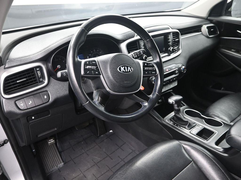 used 2020 Kia Sorento car, priced at $13,500