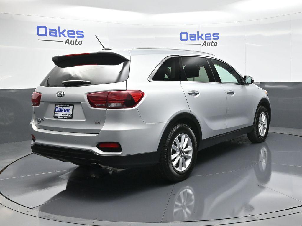 used 2020 Kia Sorento car, priced at $13,500