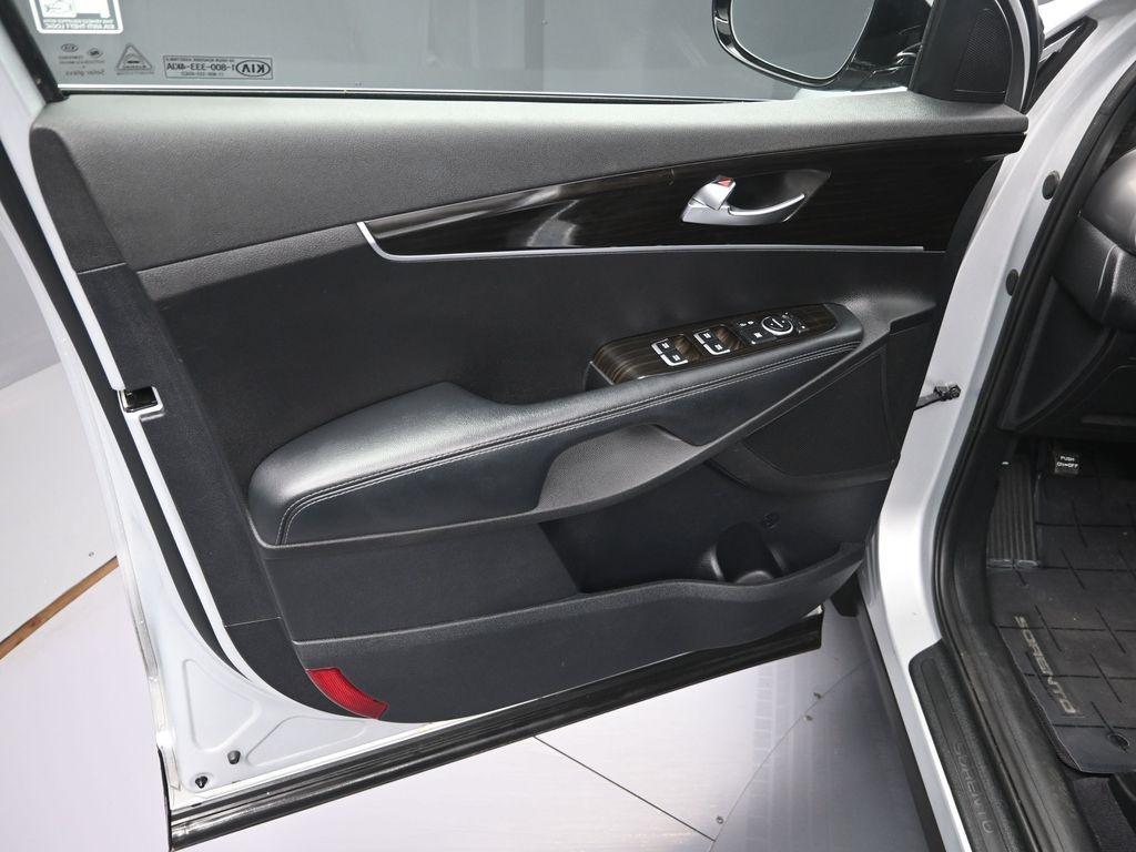 used 2020 Kia Sorento car, priced at $13,500