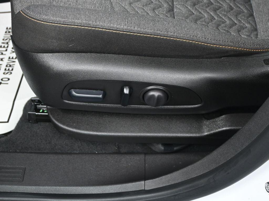 used 2024 Chevrolet Equinox car, priced at $17,500