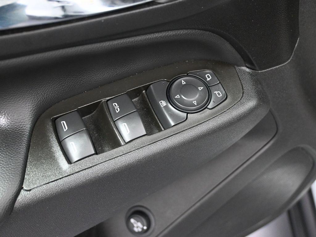 used 2024 Chevrolet Equinox car, priced at $17,500